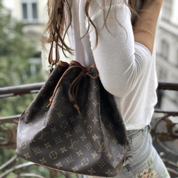 Louis Vuitton Handbags - Authentic Louis Vuitton Monogram Petit Noe Bag